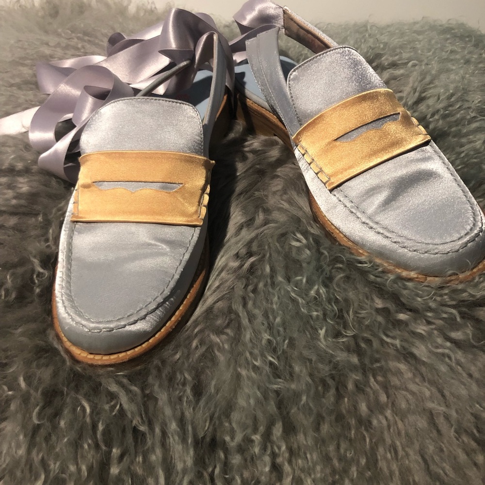 Mr. by Man Repeller Cinderella slides